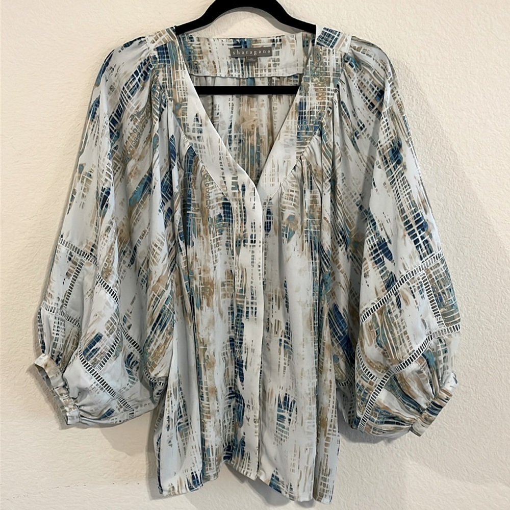 Sharagano Women’s Tunic XL White & Blue Abstract Bohemian Coastal Grandma